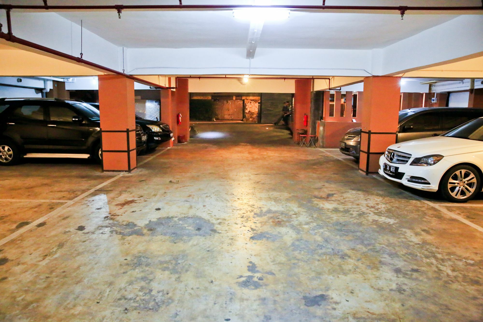 Kyo Serviced Apartment Cilandak  Exteriör bild
