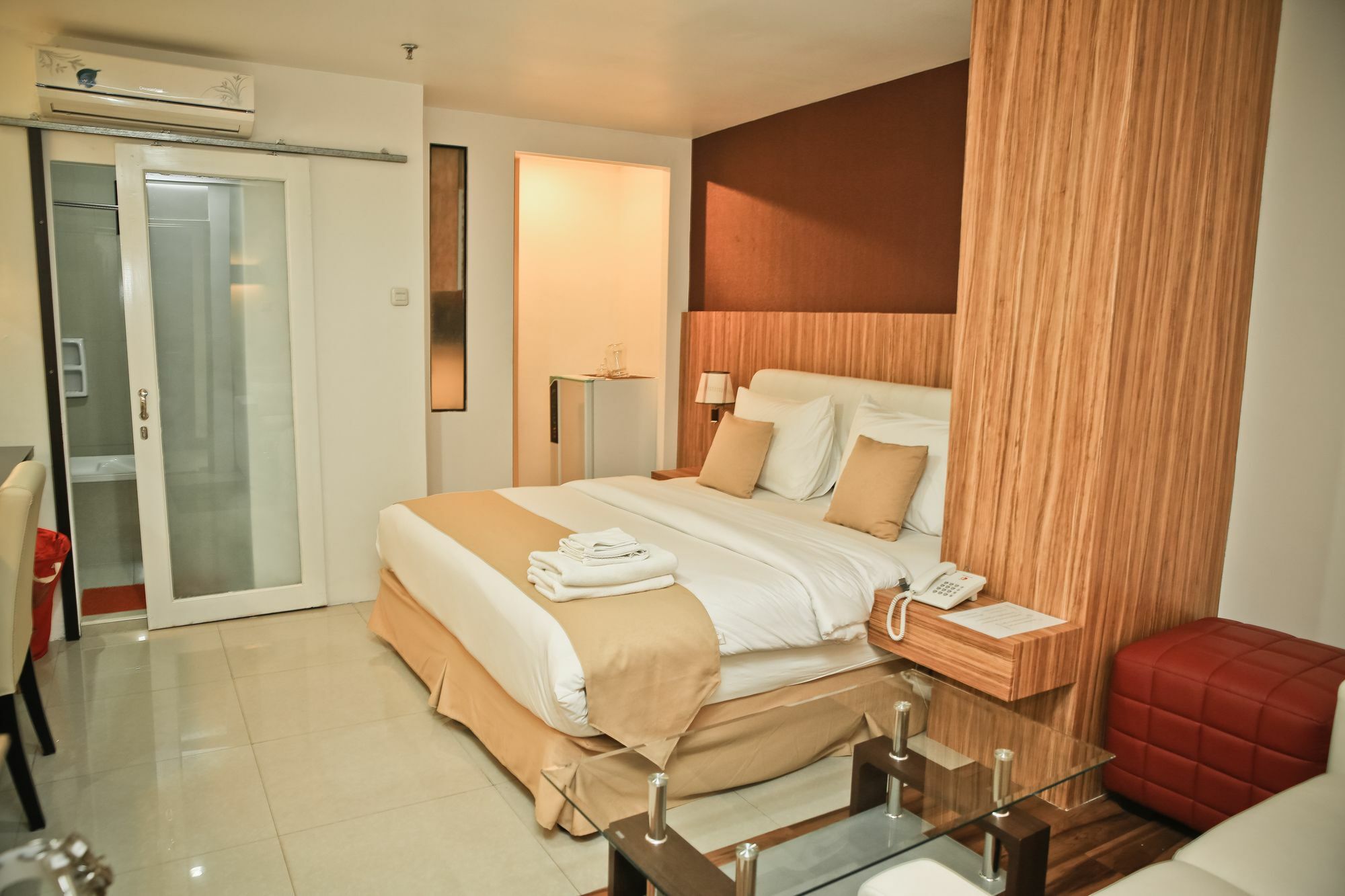 Kyo Serviced Apartment Cilandak  Exteriör bild